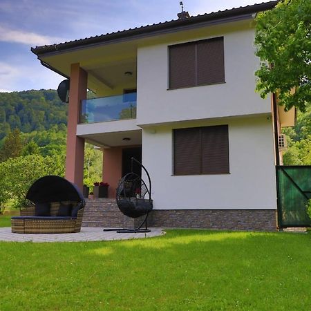Apartments Edy Bihać Exteriör bild