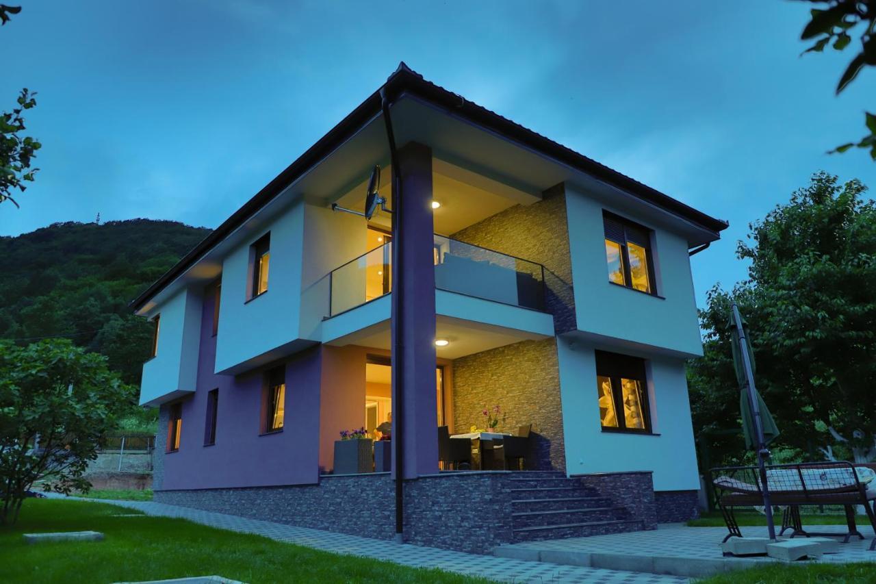 Apartments Edy Bihać Exteriör bild